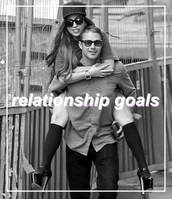 im-a-fucking-littlemonster:  Gaga + Taylor