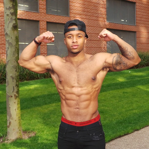 gaerotica:  Gaerotica: I could just imagine my dick in those glossy lips of his and