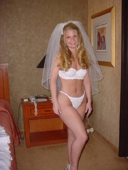 weddingdayerotica:.