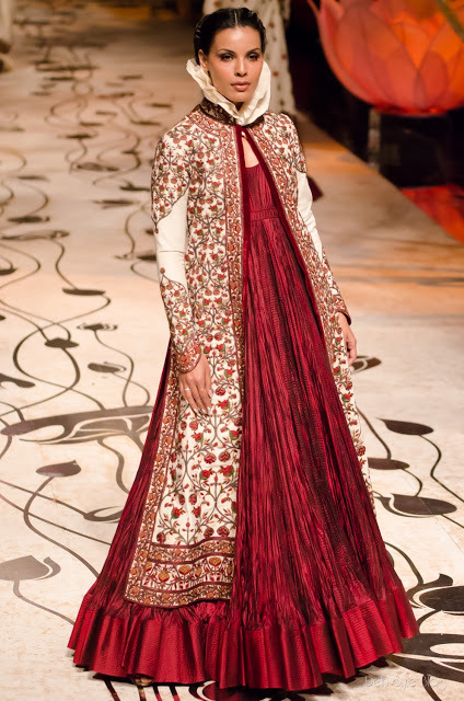 Rohit Bal, India bridal fashion week 2013 (click to enlarge)