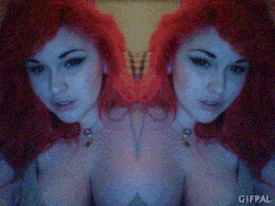 ugly-is-to-the-bone:  Heh heh heeeeeh.