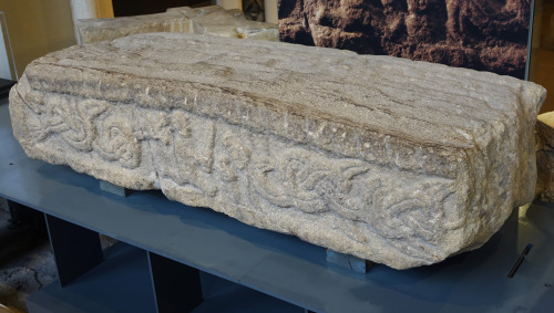 Sigurd Grave Cover at the Yorkshire Museum, York, 27.8.16. The cover is decorated with images of Sig