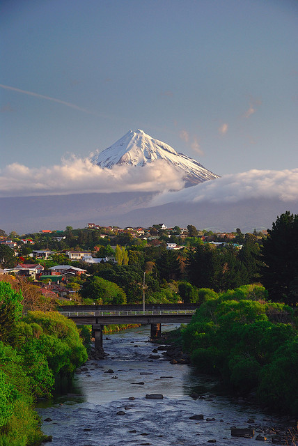 gypsy-native:New Plymouth dominated by Mount Taranaki / New Zealand