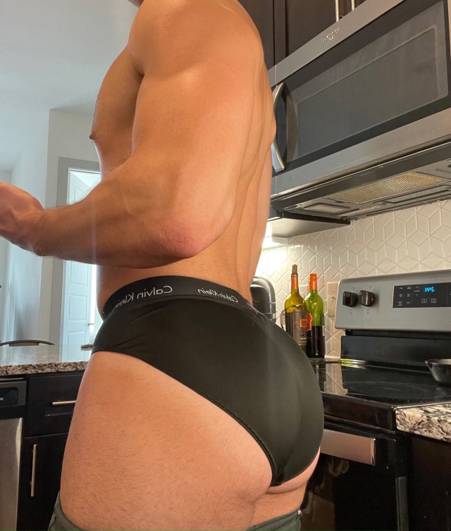 muscleinbriefs-deactivated20230: