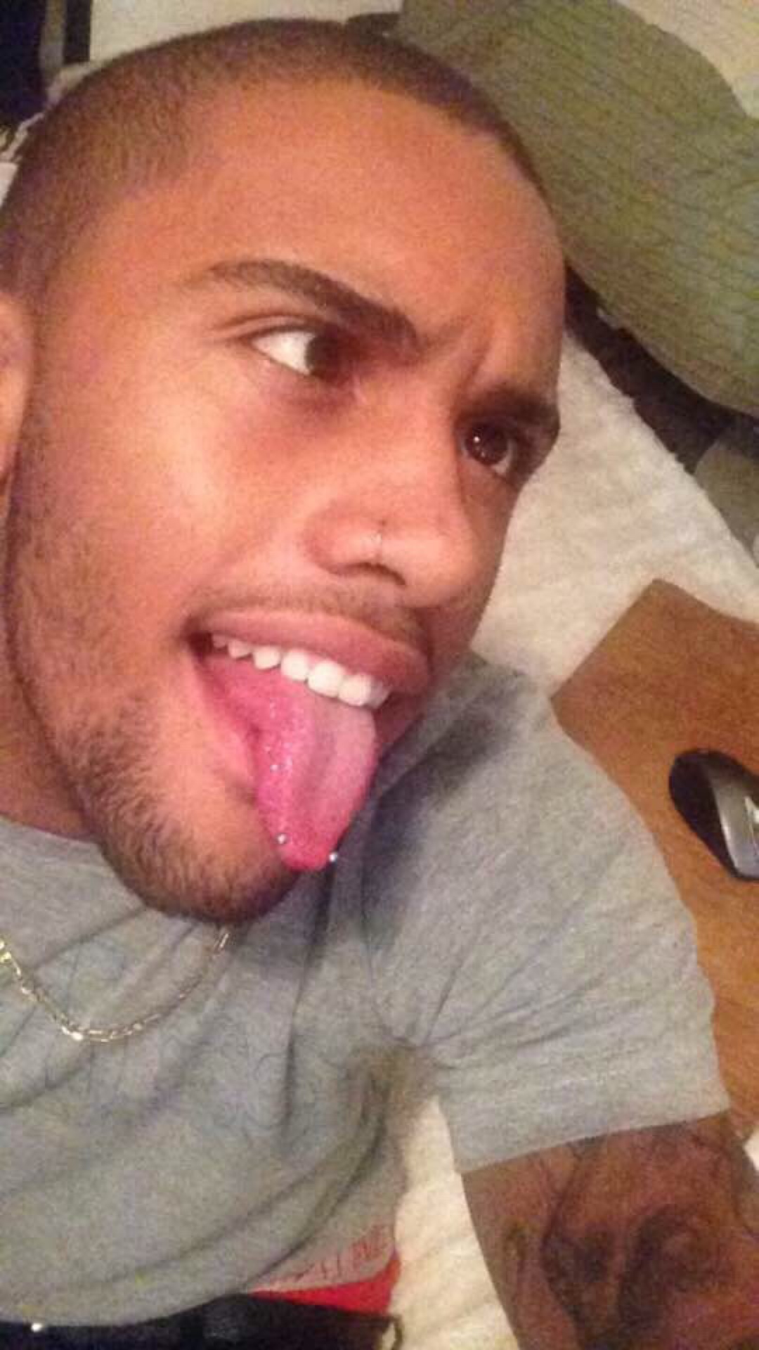 baenonymous:  🙈  instagram: lickmeimdaddy snapchat: nigga.can tumblr: niggacan