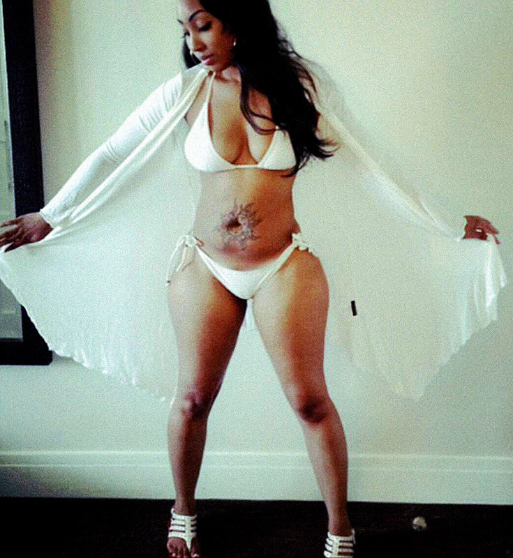 gurillaboythamane:  peacepax:  Mika   SEXY BAD BITCH