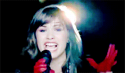 demilavoto:  August 28th 2008 // 6 years since the Get Back music video. 