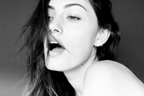 tomtakesphotos: Phoebe Tonkin, August 2014