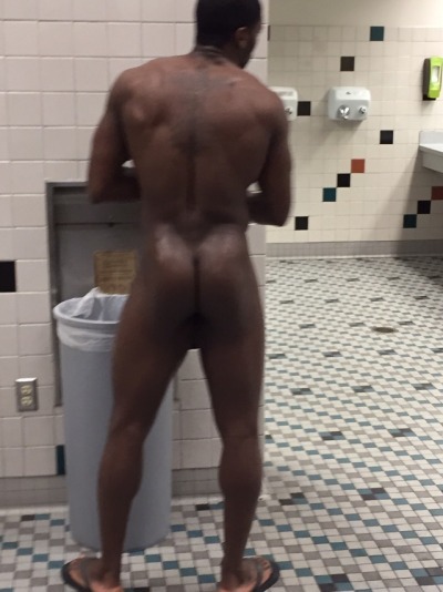 saggerboxxx:  xemsays:  all in a days work…   Fine ass brothas