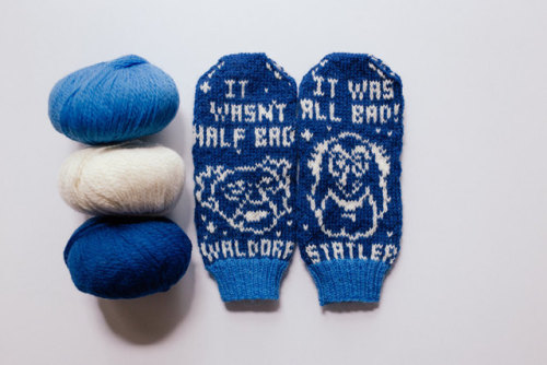 sosuperawesome: Mittens and DIY Patterns by Stephanie Balog on Etsy  See our ‘DIY’ tag   Follow So Super Awesome: Facebook • Pinterest • Instagram  