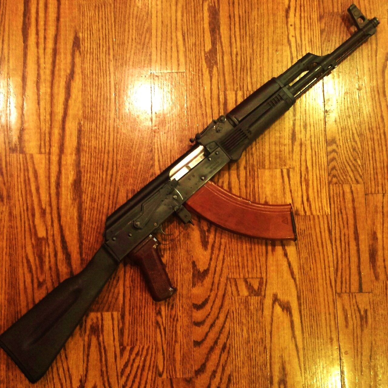 bolt-carrier-assembly:  New to me WASR-10 wearing Plum and Bakelitesorry for potato