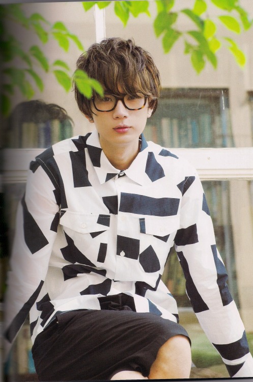 Eguchi Takuya’s First Photo Book / MEET Casual shots1 / 2 Please ask permission first before using a