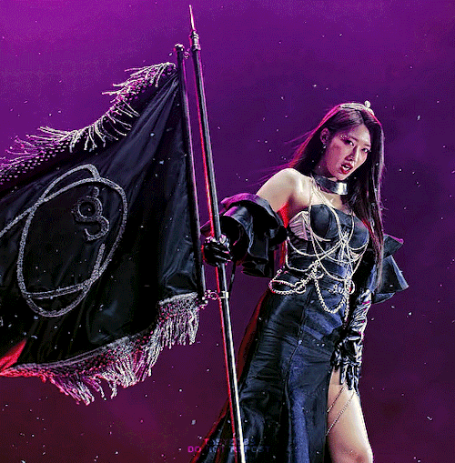 SIHYEON ♡ PIRATE