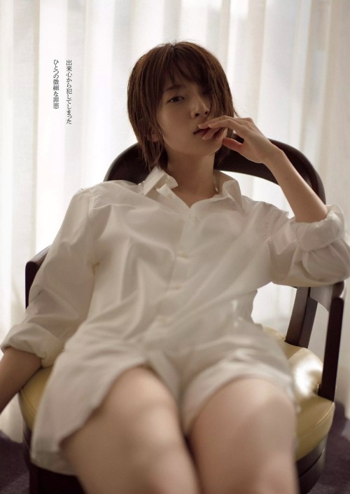 mayuyusuki:  橋本奈々未週刊プレイボーイ 2015 No.13