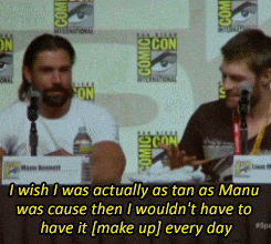 sadiiqsunra:  arobynsong:  WOOP THERE IT IS.  I want/adore him
