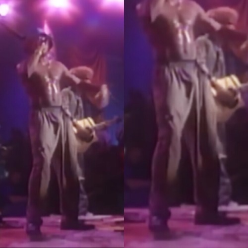 lamarworld: LL Cool J bulge &amp; booty twitter.com/dickaddicktedxDICKADDICKTED™️ (@dickad
