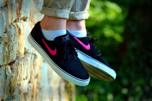 Nike SB Janoski - Black/Pink - 2013 (by Konrad... – Sweetsoles – Sneakers,  kicks and trainers.