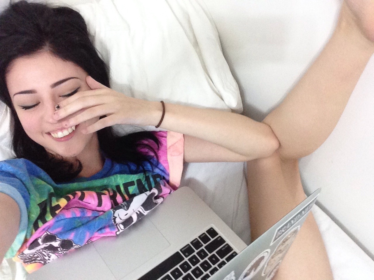 hatelyn:  when ur leg does a thing and u don’t even know how it does that