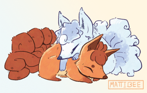 mattibee-portfolio: A couple of little Fall Foxes