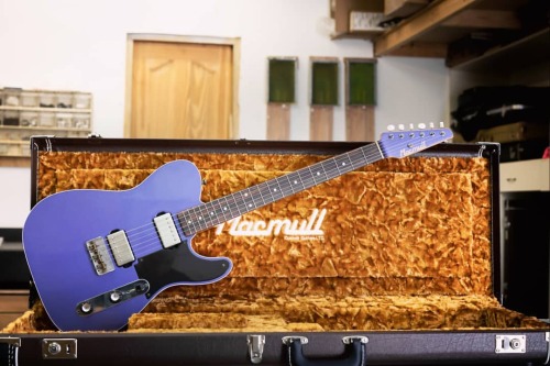macmull custom hb purple (via Macmull Guitars)
