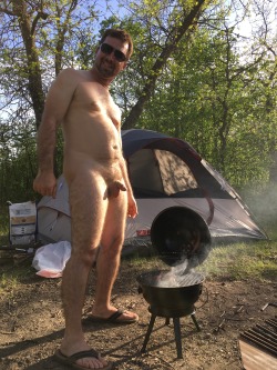 averagedudenextdoor:  Naked camper, with hairy legs, grilling up some lunch