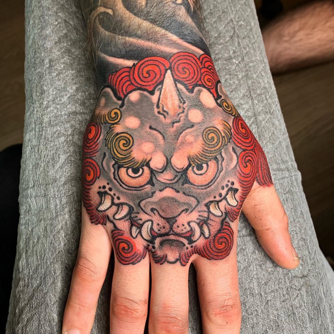Both hands done by me Foo dog fudo Buddha glowluxeartistry Books Open  email only Ronnygtattoogmailcom ronnyink art  Instagram