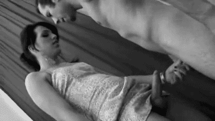 croriganmark:Nicole, I wish you’d do that to me… 
