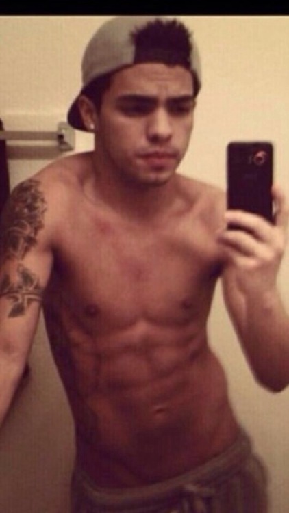 8o8boyz:  He’s PERFECT!!