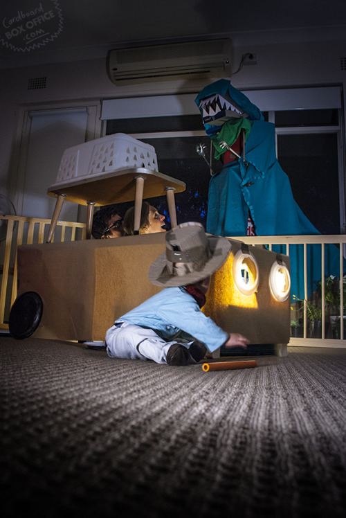 crossconnectmag:  Cardboard Box Office Family Recreates Movie Scenes  with Boxes and Imagination  Lilly, Leon, & (baby) Orson are the dream team behind Cardboard Box Office.  Using nothing but cardboard boxes and their imagination they have been