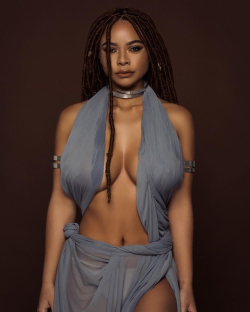 shadesofexcellence:  Crystal Westbrooks