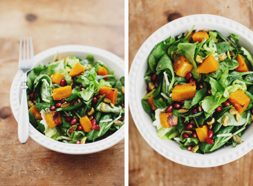 Butternut Salad w. Cider Dressing 3 Cups Baby Spinach3 Cups Butter Lettuce2 lbs. Butternut Squash, p