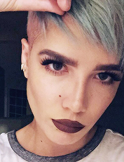 halseyasfcuk:  Halsey + hair ↳ Badlands Hair 