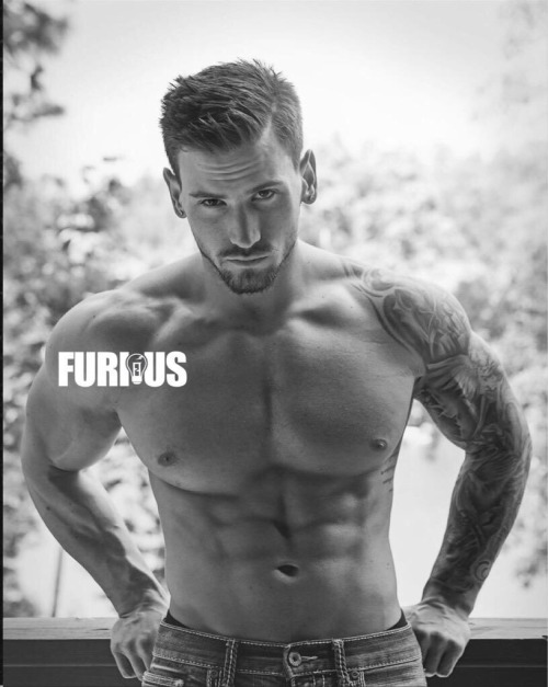 jivvii:  Shawn Dawson by Furious