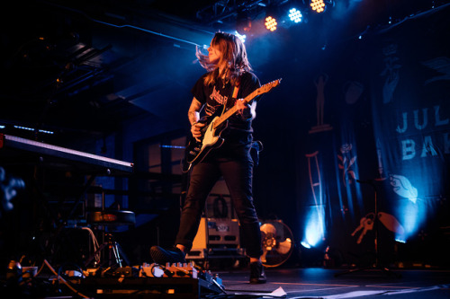 VANS HOUSE PARTIES | JULIEN BAKERMemphis, Tennessee’s Julien Baker took the stage last night a