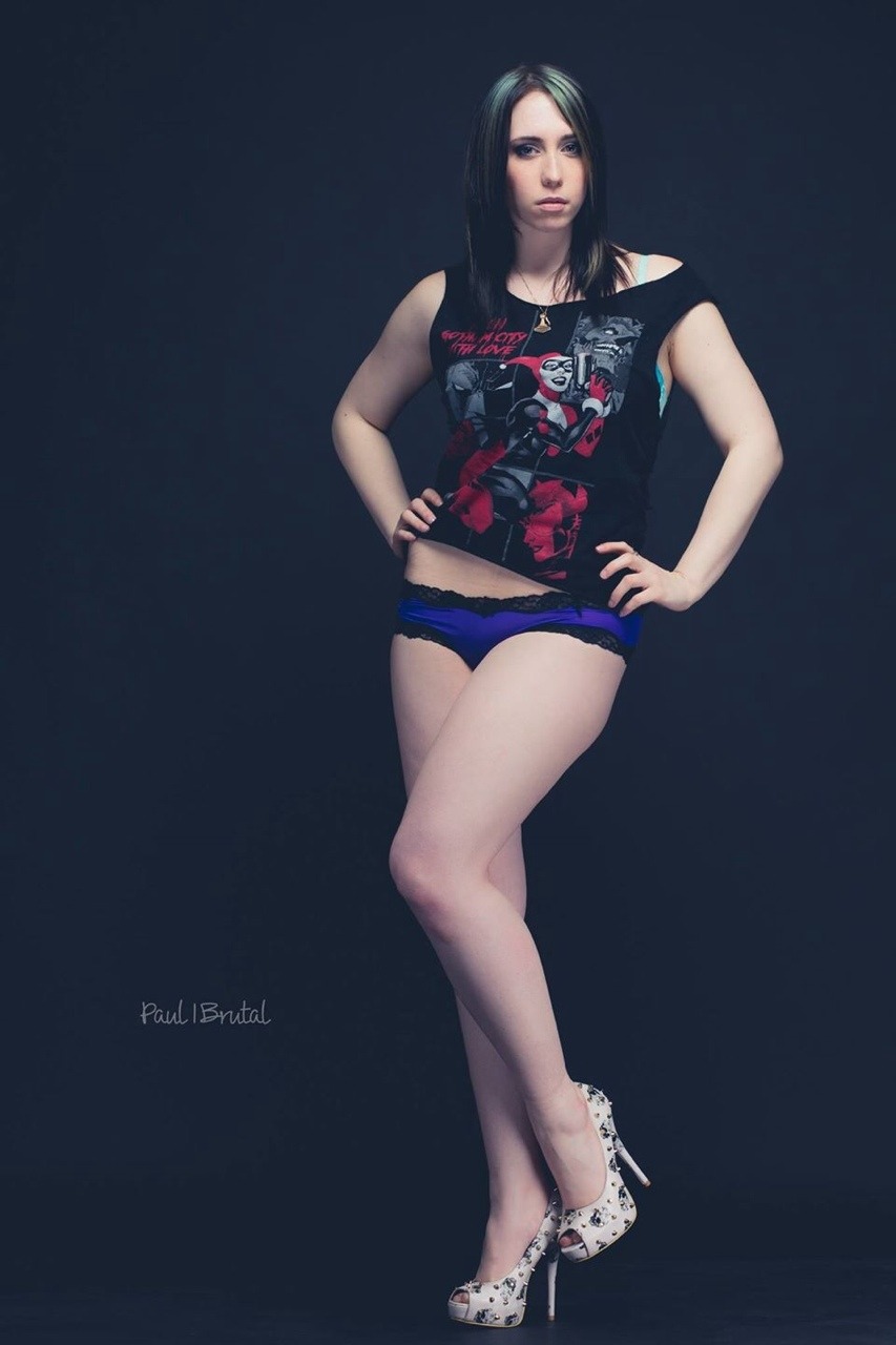 circleofcrows:  Stephanie van Rijn 
