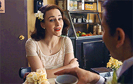 Rachel Brosnahan As Midge Maisel In The Marvelous Mrs. Maisel
