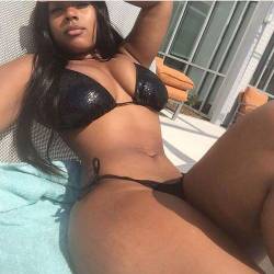 Thicksexyasswomen