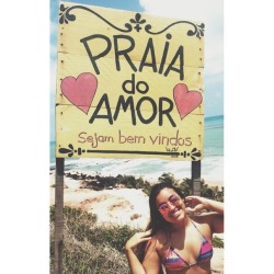 &ldquo; Sem fingir  Sem medir Sem pedir  Só sentir. &rdquo; #tb  @umcartao (em Praia Do Amor/Pipa)