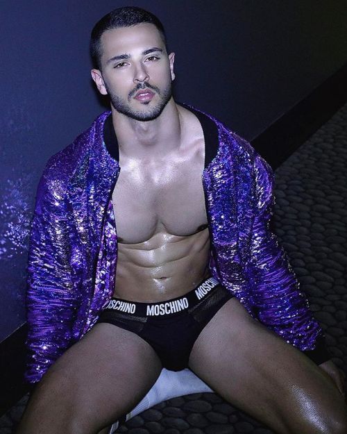gaymadridboy:  Giuseppe Giofrè
