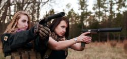 girlandguns:  Girl With Gun  follow me at : http://girlandguns.tumblr.com/