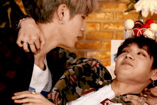 jbjdreamers:donghan being unstoppable 