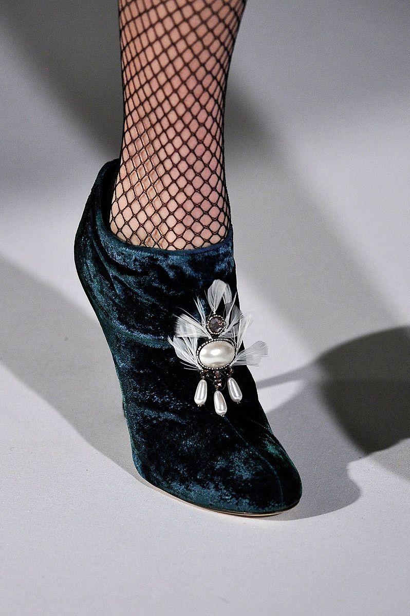 skaodi:  Shoes from Oscar de la Renta Fall 2012.