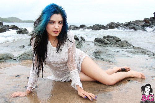 sglovexxx:  Euphemia Suicide in In a Kingdom by the Sea