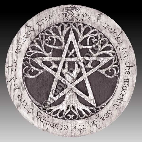 wiccanwanderings:  )O( under your spell )O(