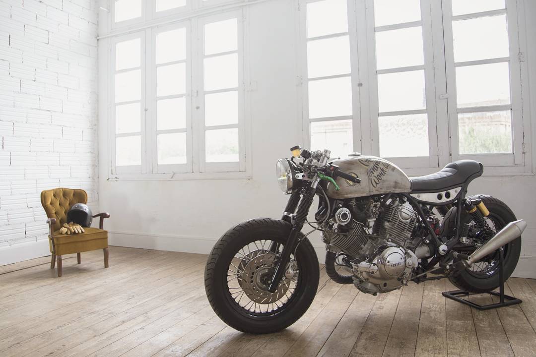 motomood:
“ Yamaha XV750 Virago cafe racer
”
God yes.