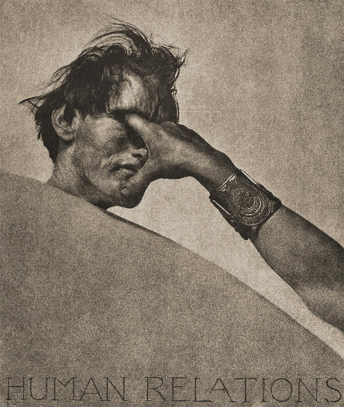 sesiondemadrugada:  William Mortensen.