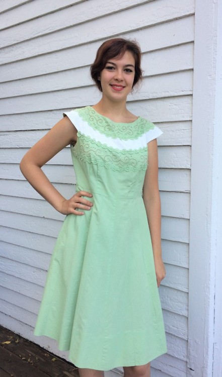  Pastel Mint Green Dress by Westover - 50s Vintage Beaded  https://www.etsy.com/listing/593866249/pa