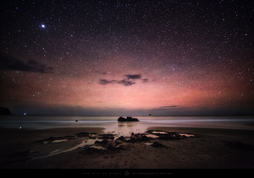 just&ndash;space:A starry night at Hot Water Beach in the Coromandel Peninsula, New Zealand Phot