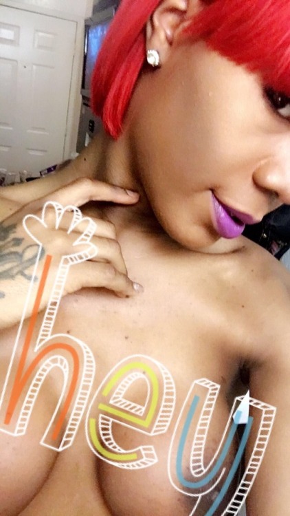 amberdatranssexual: If your in the DMV area and wanna see me. DM me