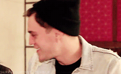 Voir un profil - Adam Healy Tumblr_inline_o6xwoslfMR1rfmocr_250